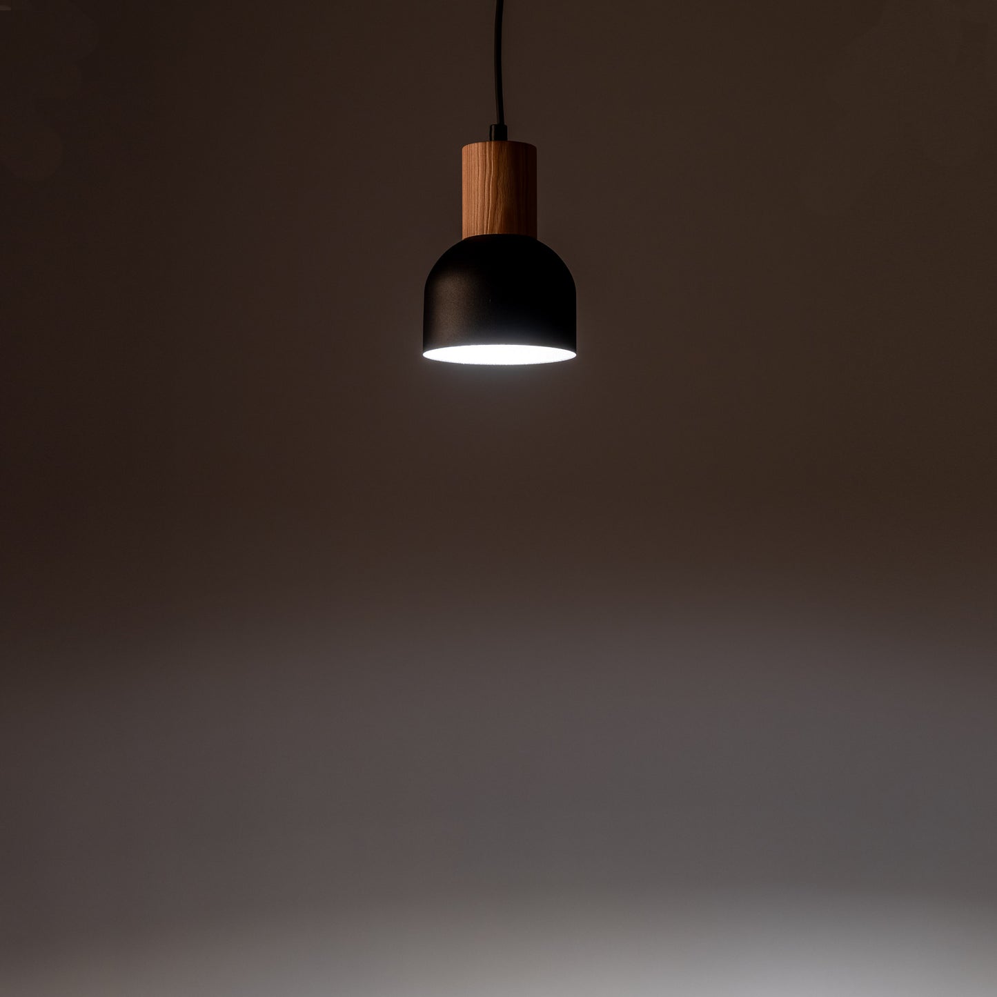 CAIRO Mid-Century Modern Pendant Light