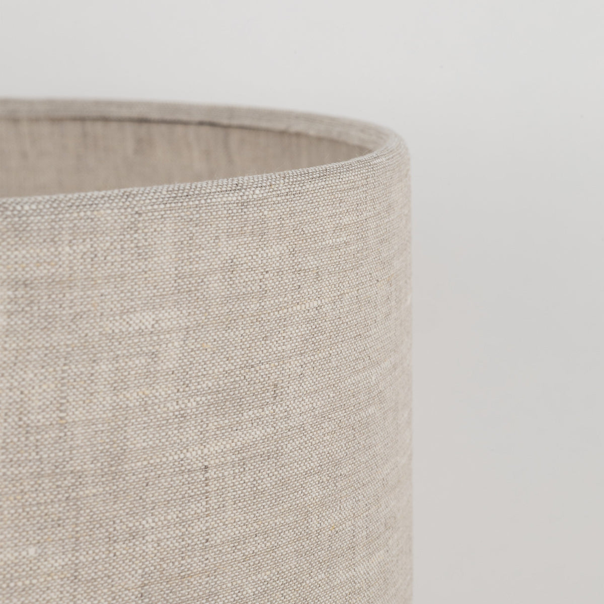 Close view of the natural linen weave on the TOKYO table lamp shade