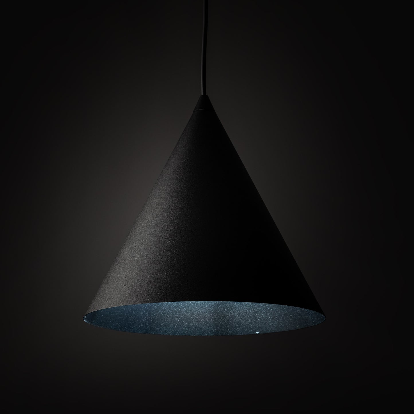 CONO Black  Medium Modern Minimalist Pendant Light