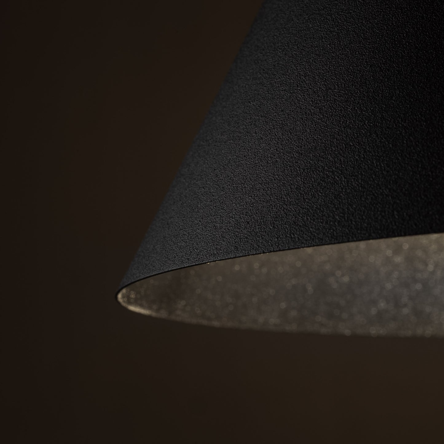 CONO Black  Medium Modern Minimalist Pendant Light